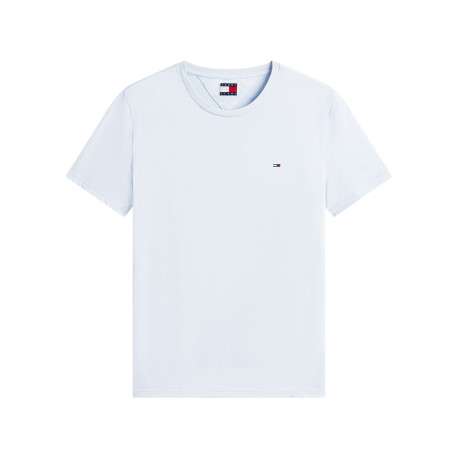 T-shirt ciel uni avec une coupe droite et des manches courtes