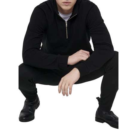 Sweat noir uni en coton mélangé avec une coupe droite et un col camionneur - Image 7