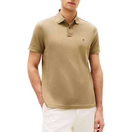 Polo en coton biologique beige à coupe droite pourvu d'un col à revers - Image 3