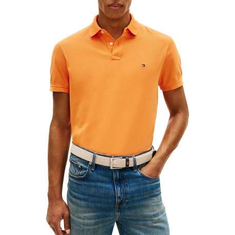 Polo en coton biologique orange à coupe droite pourvu d'un col à revers - Image 2