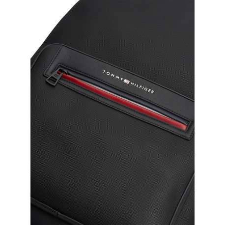 Sac à dos noir pourvu de fermetures zippées et du nom de la marque - Image 3