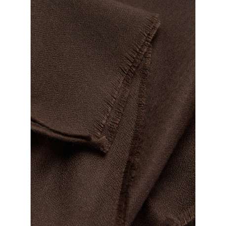 Foulard chocolat uni en maille fine avec des bords effilochés - Image 3
