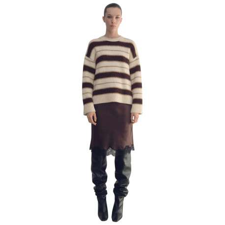 Pull écru à rayures marron avec une coupe droite et un col rond - Image 2