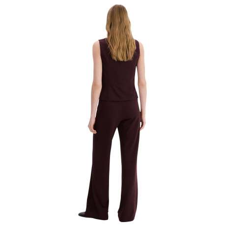 Pantalon costume bordeaux uni avec une coupe droite et une taille élastiquée - Image 3