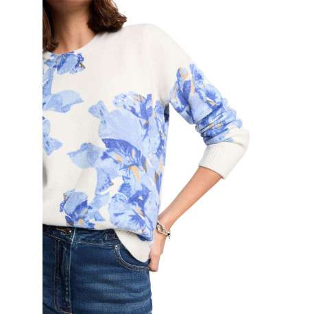 Pull bleu ciel imprimé floral avec une coupe droite et un col rond - Image 5