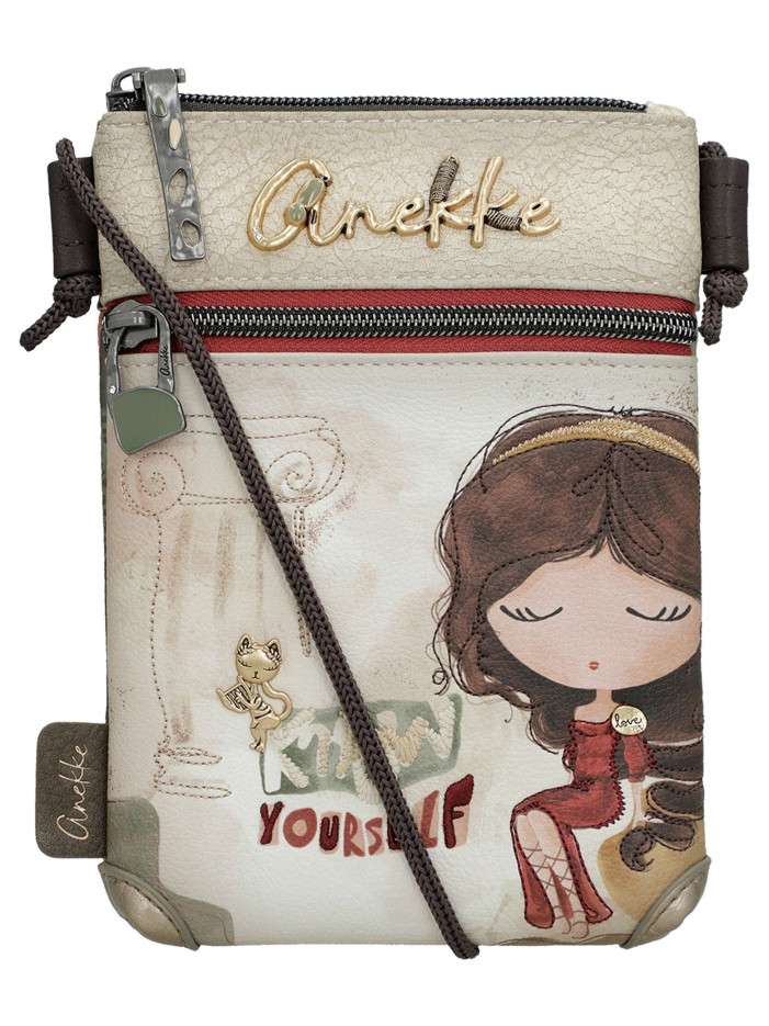 Pochette beige avec des...