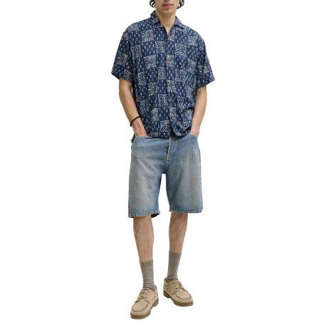 Chemise en coton marine à motif floral imprimé avec une coupe droite - Image 3