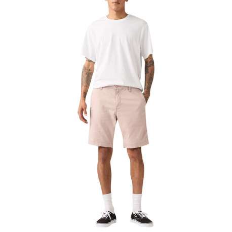 Short chino rose à coupe droite pourvu du patch de la marque - Image 6