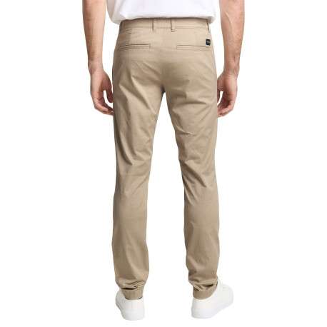 Pantalon chino en coton beige avec une coupe slim et une taille intermédiaire - Image 3