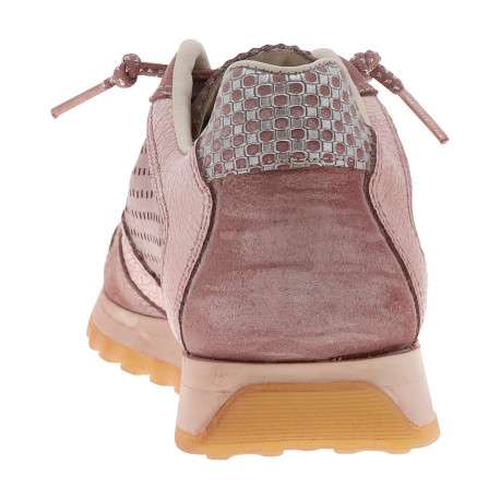 Baskets running en cuir rose à talon plat avec des aérations sur le pourtour - Image 6