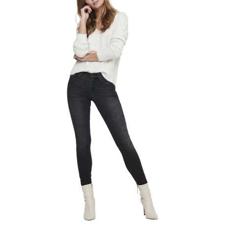 Pull blanc uni avec une coupe droite et des manches longues - Image 4