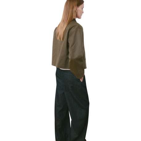Blouson kaki uni avec une coupe droite et un col à revers en velours - Image 6