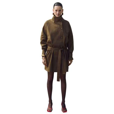 Trench coat long en coton chocolat uni avec une coupe ample et un col montant - Image 3