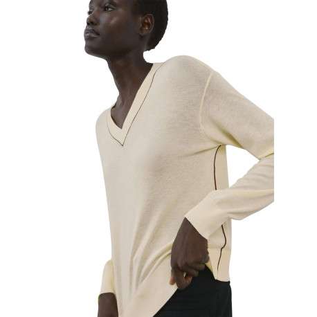 Pull écru uni en maille fine avec une coupe droite et un col v - Image 6