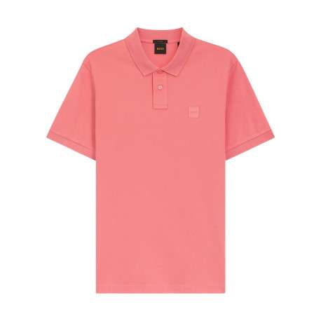 Polo en coton rose à coupe droite pourvu d'un col côtelé boutonné