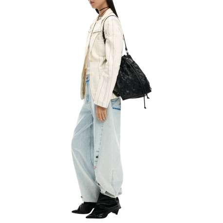 Sac à dos noir uni avec un revêtement tressé muni de deux lanières - Image 7