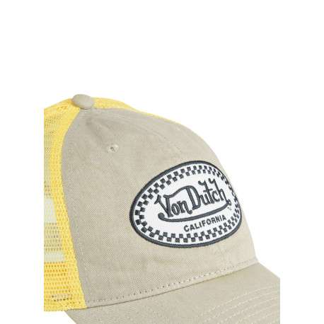 Casquette jaune unie avec une visière effet usé et un patch de la marque brodé - Image 4