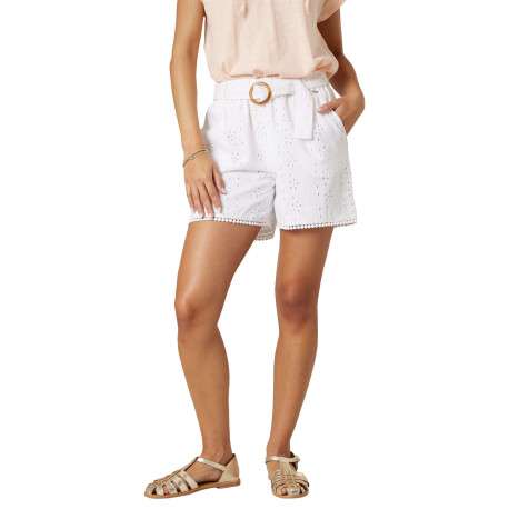 Short chino blanc uni pourvu d'une coupe droite et d'une taille élastiquée