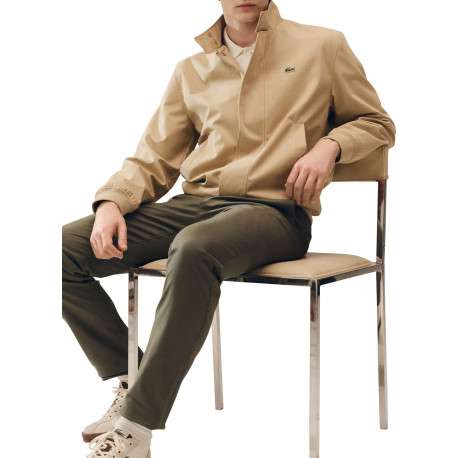 Blouson beige à coupe ajustée pourvu d'un col à boutons pression - Image 5