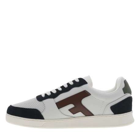 Tennis Hazel en cuir bordeaux à talon plat avec des lacets plats