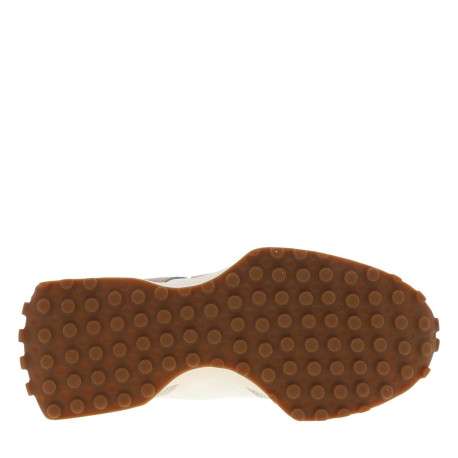 Baskets en cuir écru avec une semelle à talon plat et des lacets - Image 5