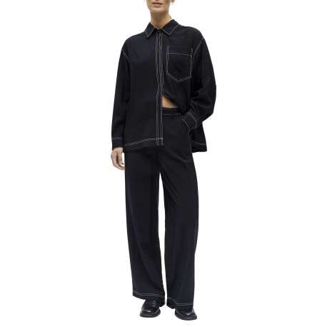 Pantalon chino noir uni pourvu d'une coupe bootcut et d'une taille élastiquée - Image 2