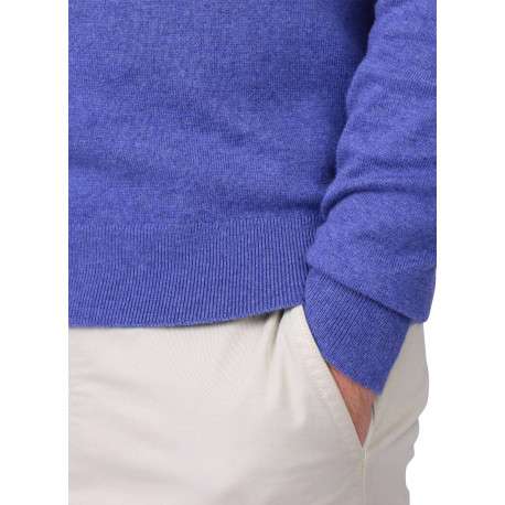 Pull en coton indigo uni avec une coupe droite et un col à revers - Image 4