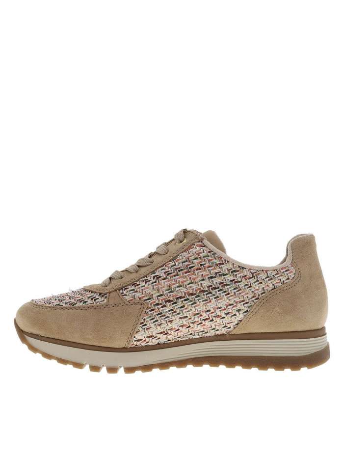 Baskets en cuir beiges à...