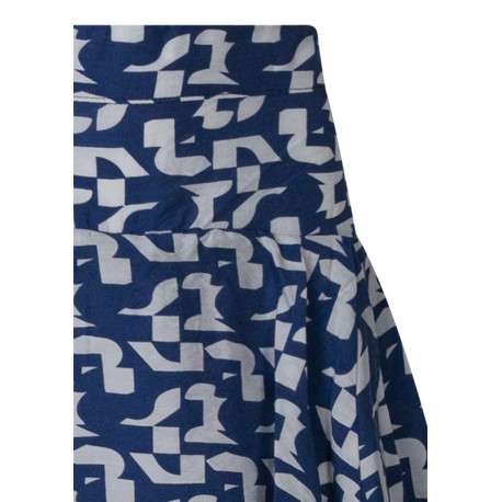 Jupe courte bleue et blanche géométrique pourvue d'une coupe évasée - Image 3