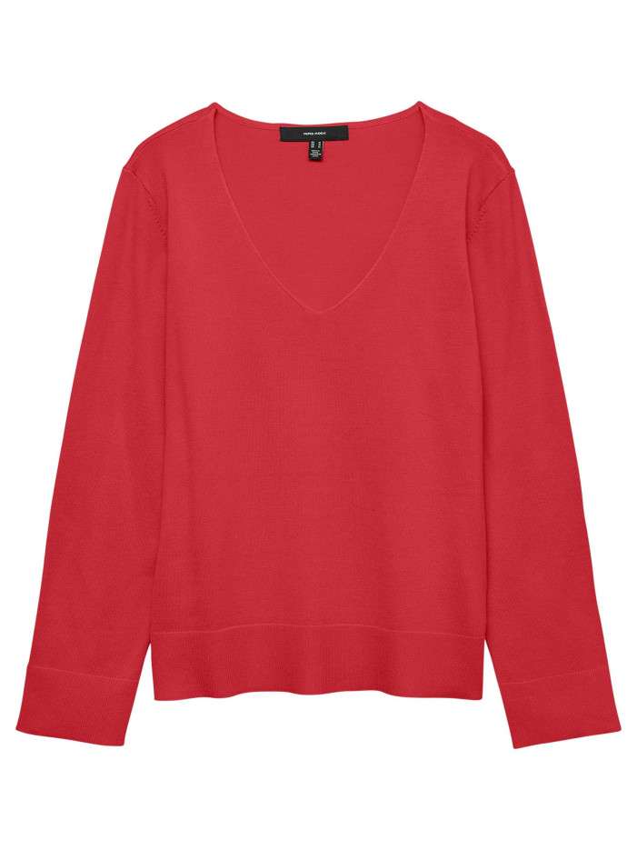 Pull rouge à coupe ajustée...