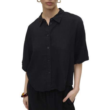 Chemise noire à coupe ajustée pourvu d'un col à revers et de manches 3/4