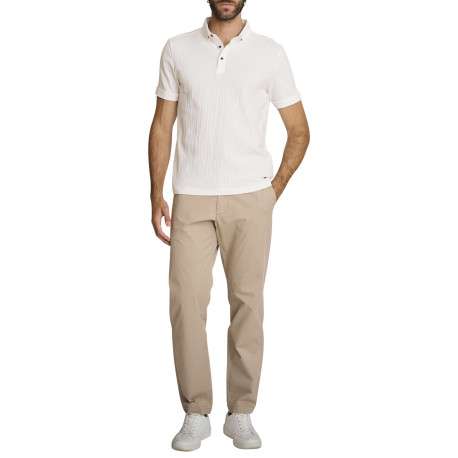 Polo en coton écru à coupe droite pourvu d'un col à revers boutonné - Image 5