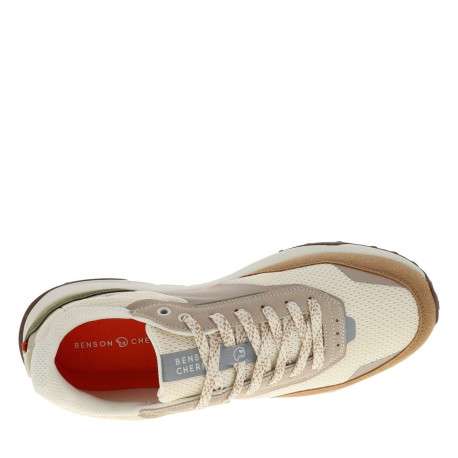 Baskets running beige à talon plat avec un patch de la marque sur la languette - Image 4