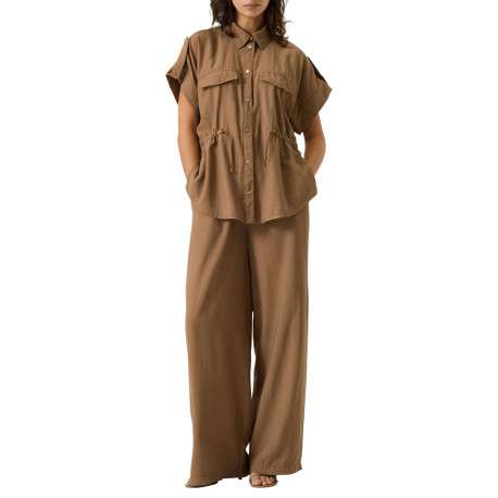 Chemisier taupe uni pourvu d'un col chemise et de manches courtes - Image 3
