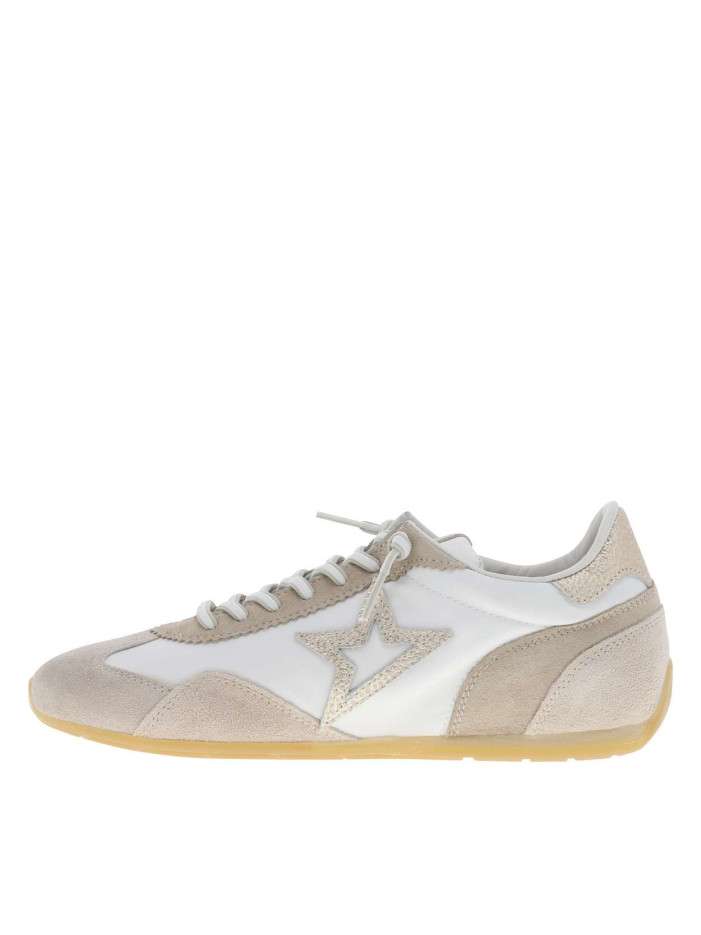 Tennis beiges en cuir avec...