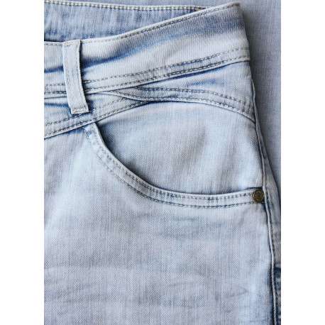 Jean en coton mélangé stone uni pourvu d'une coupe large et de multiples poches - Image 2