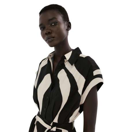 Robe longue noire imprimée sans manche pourvue d'une coupe évasée - Image 5