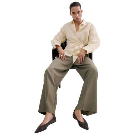 Pantalon chino kaki uni pourvu d'une coupe large et d'une taille haute - Image 5