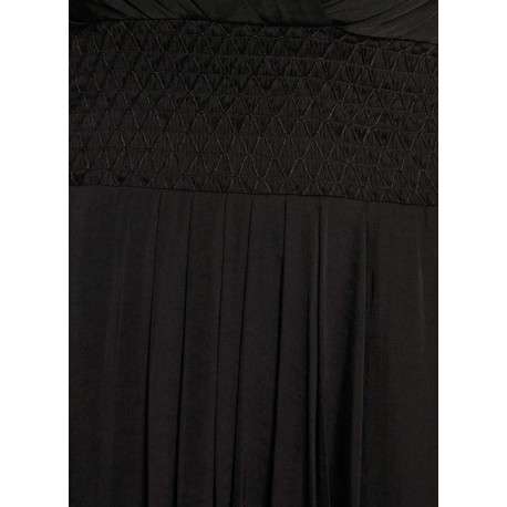 Robe courte noire coupe cintrée pourvue d'un col v croisé effet drapé - Image 2