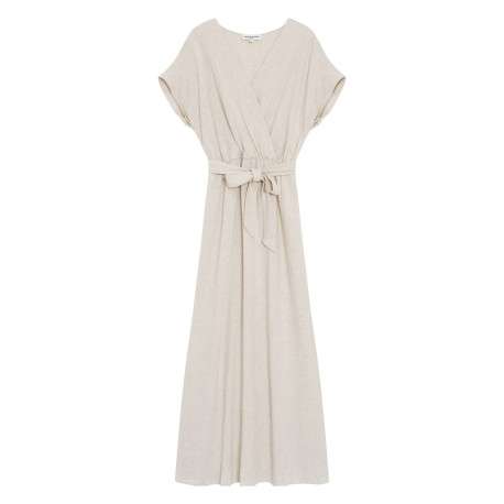Robe longue beige unie avec une coupe fluide et un col V croisé