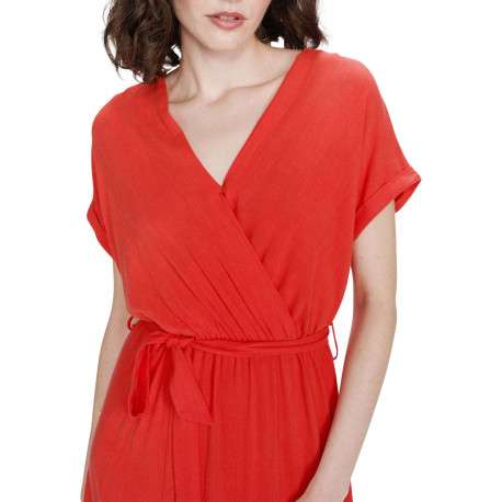 Robe longue rouge unie avec une coupe fluide et un col V croisé - Image 5