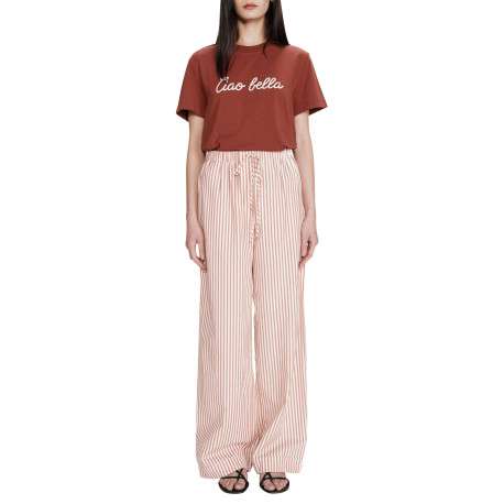 Pantalon chino rose et blanc à rayures avec une coupe large - Image 3
