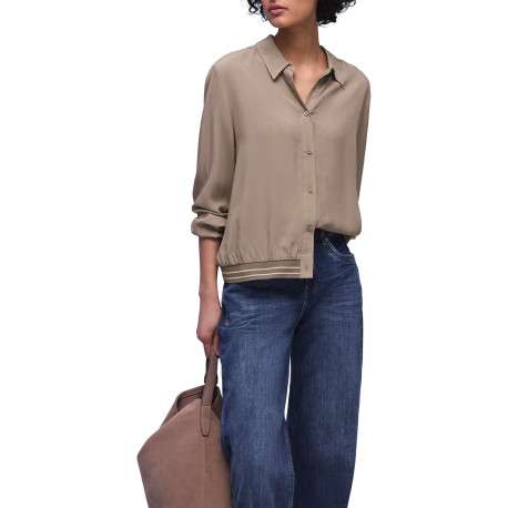 Blouse taupe unie pourvue de manches longues et d'une coupe droite - Image 6