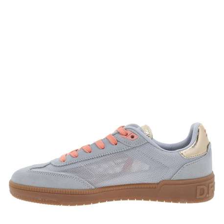 Tennis en cuir violettes à talon plat avec un logo en relief sur le côté