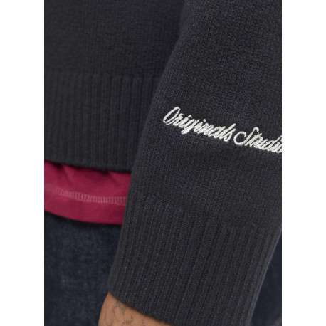 Pull noir uni en maille fine avec une coupe droite et un col rond - Image 3