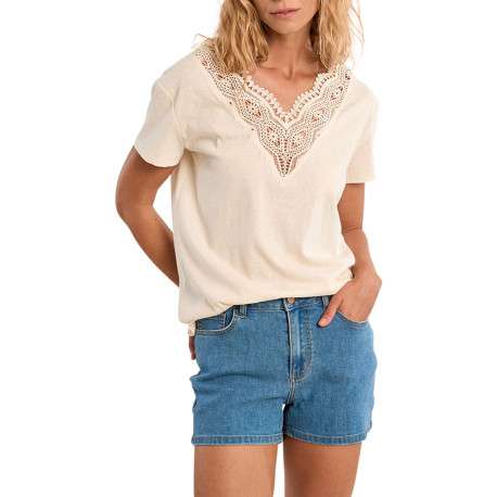 T-shirt écru uni pourvu d'un double décolleté en v avec des détails en dentelle - Image 4
