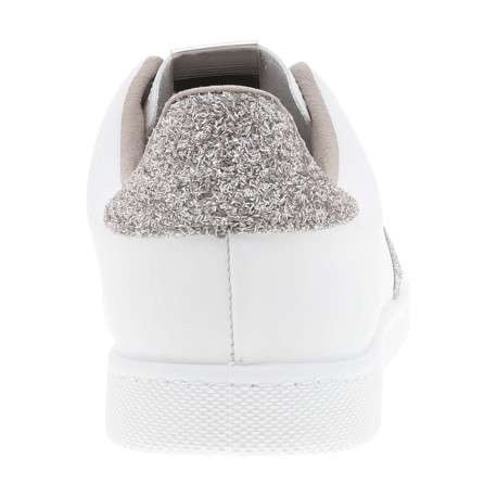 Tennis en cuir blanches avec un talon plat pourvu de lacets - Image 7