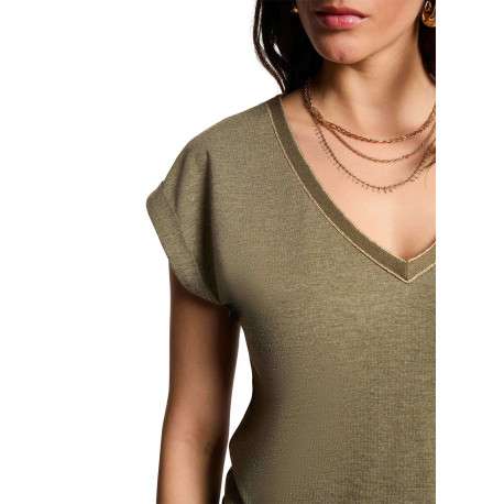 T-shirt kaki uni pourvu d'une coupe droite et d'un col en V - Image 6