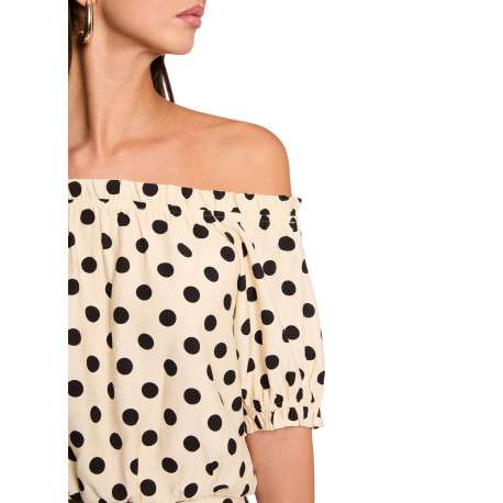 Top beige à motifs pourvu d'une coupe droite et d'un col bateau - Image 6