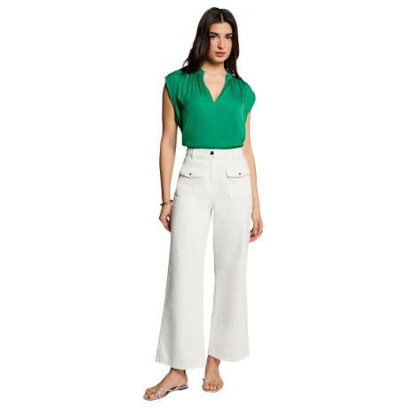 Top vert uni chic pourvu d'une coupe droite et d'un col en V - Image 3
